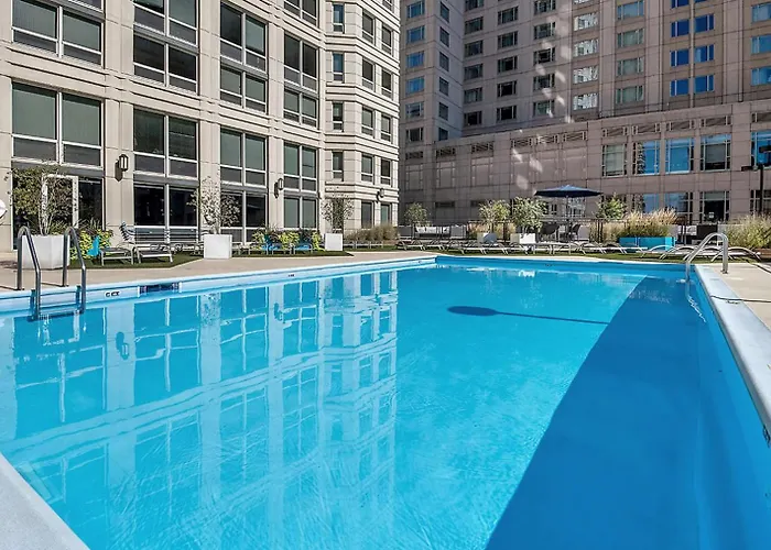 Apartment River N 1br W Gym Pool Nr Magnificent Mile Chi-269