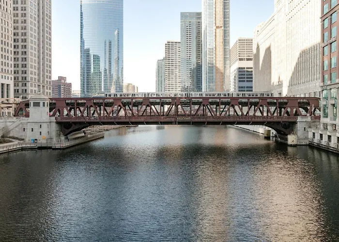 River N 1br W Gym Pool Nr Magnificent Mile Chi-269