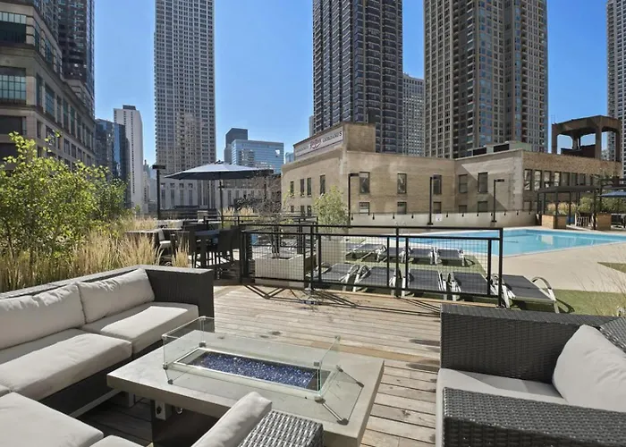 River N 1br W Gym Pool Nr Magnificent Mile Chi-269 Apartment Chicago